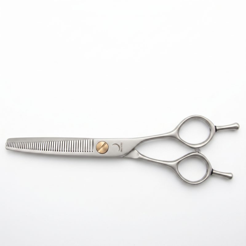 IWATSUKI 7.0 inch 42T curved thinner dog grooming shear